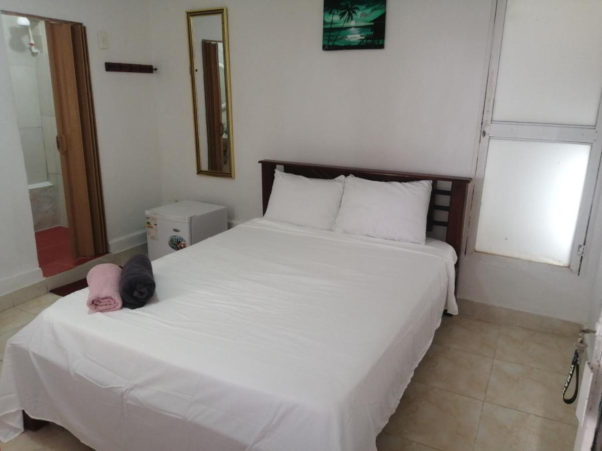 Inn Skyline Hostel San Andrés エクステリア 写真
