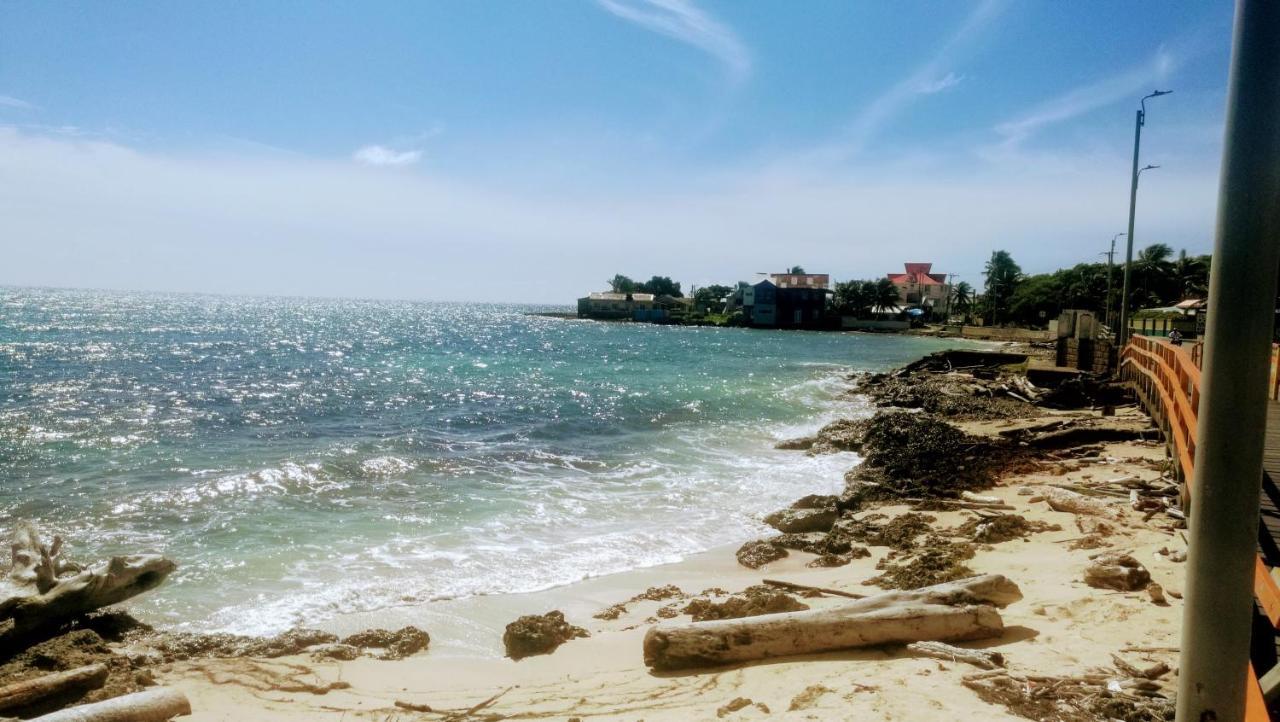 Inn Skyline Hostel San Andrés エクステリア 写真